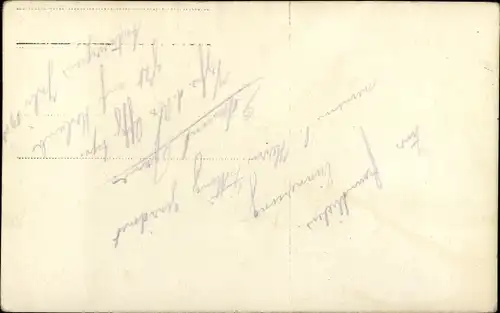 Foto Ak Zwei Deutsche Soldaten in Uniformen im Wald, Portrait