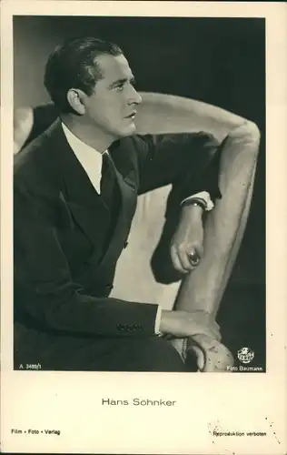 Ak Schauspieler Hans Söhnker, Portrait, Sessel