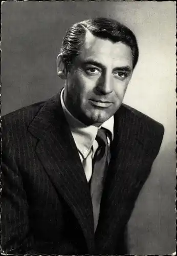 Ak Schauspieler Cary Grant, Portrait, Anzug, Krawatte