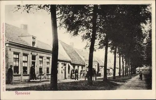 Ak Renesse Schouwen-Duiveland Zeeland, Straße, Passanten, Häuser