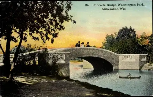 AK Milwaukee Wisconsin USA, Betonbrücke, Washington Park