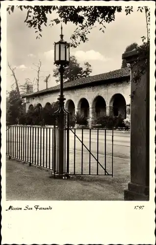 Ak Kalifornien?, Mission San Fernando, Laterne, Gebäude mit Arkaden