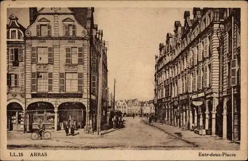 Ak Arras Pas de Calais, zwischen zwei Orten