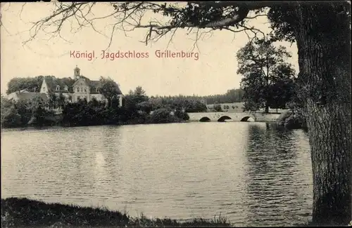 Ak Grillenburg Tharandt im Erzgebirge, Jagdschloss, Kgl. Oberforstmeisterei