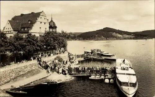Ak Saalburg Thüringen, Stausee Bleiloch Saaletalsperre, Schifffahrt am HO Hotel Kranich
