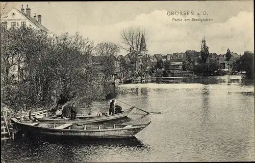 Ak Krosno Odrzańskie Crossen Oder Ostbrandenburg, Stadtgraben, Ruderboote