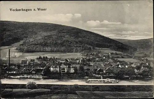 Ak Veckerhagen Reinhardshagen an der Weser, Panorama vom Ort, Flussdampfer