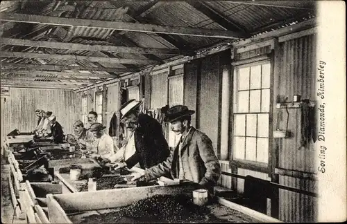 Ak Kimberley Südafrika, Sorting Diamonds