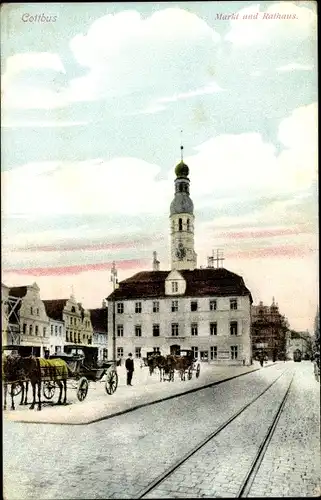 Ak Cottbus in der Niederlausitz, Markt, Rathaus, Kutschen