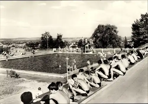 Ak Heidenau in Sachsen, Albert-Schwarz-Bad, Badegäste
