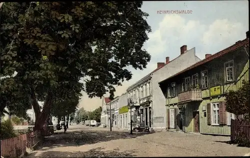 Ak Slawsk Heinrichswalde Ostpreußen, Straßenpartie