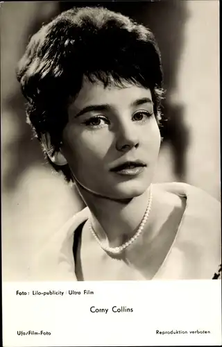 Ak Schauspielerin Corny Collins, Portrait