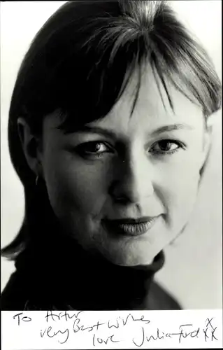 Ak Schauspielerin Julia Ford, Portrait, Autogramm