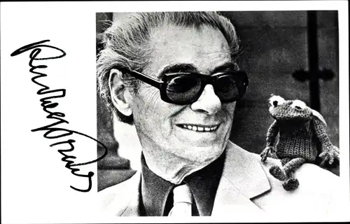 Foto Ak Schauspieler Rudolf Prack, Portrait, Sonnenbrille, Stofftier, Autogramm