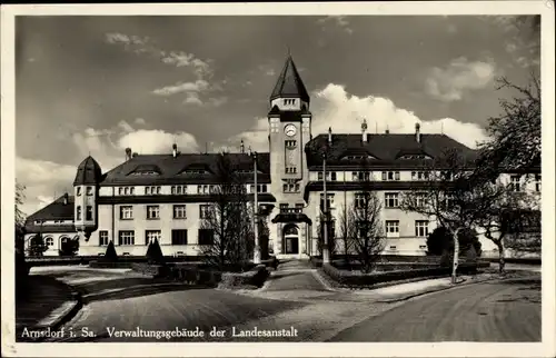 Ak Arnsdorf in Sachsen, Verwaltungsgebäude der Landesanstalt