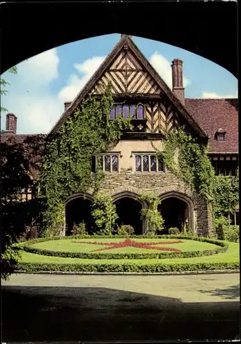 Ak Potsdam, Cecilienhof, Innenhof