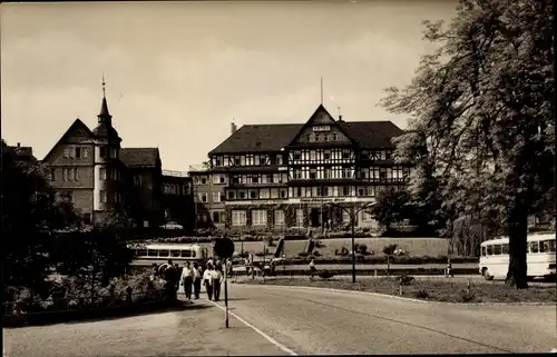 Ak Oberhof im Thüringer Wald, Ernst-Thälmann-Haus, Busse