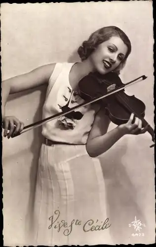 Ak Vive Ste Cécile, Frau mit Violine