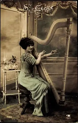Ak Sainte Cecile, Frau spielt Harfe