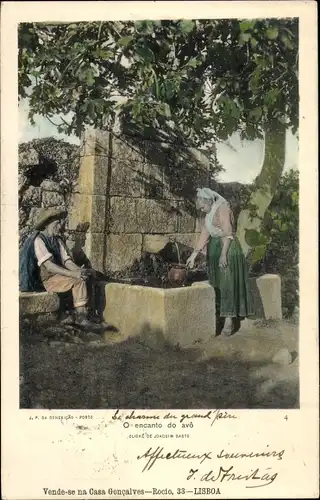 Ak Portugal, O encanto do avo, Frau und Mann am Brunnen