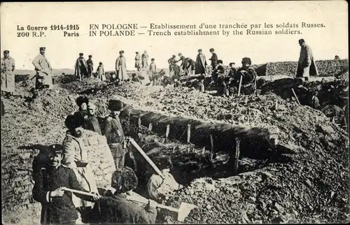 Ak Russische Soldaten beim Bau von Schützengräben in Polen, I. WK