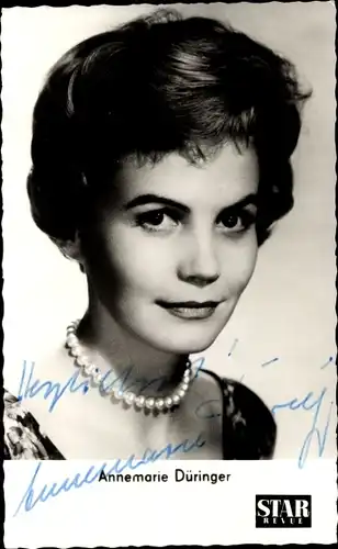 Ak Schauspielerin Annemarie Düringer, Portrait, Perlen, Autogramm