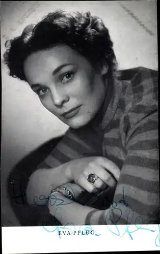 Ak Schauspielerin Eva Pflug, Portrait, Autogramm