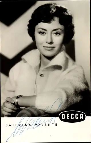 Ak Schauspielerin und Sängerin Caterina Valente, Portrait, Decca, Autogramm