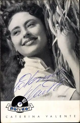 Ak Schauspielerin und Sängerin Caterina Valente, Portrait, Polydor Schallplatten, Autogramm