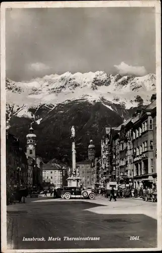 Ak Innsbruck in Tirol, Maria-Theresienstraße, Gebirgszug