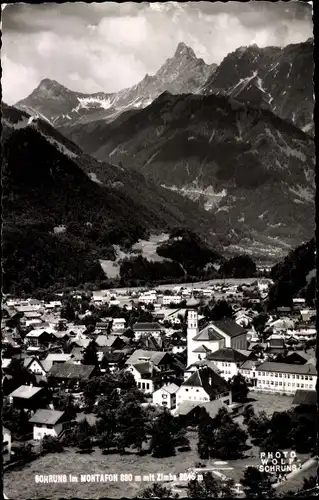 Ak Schruns in Vorarlberg, Montafon, Totalansicht, Zimba