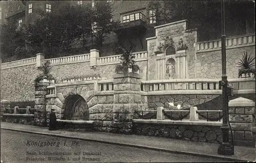 Ak Kaliningrad Königsberg Ostpreußen, Neue Schlossterrasse, Denkma Friedrich Wilhelm I, Brunnen