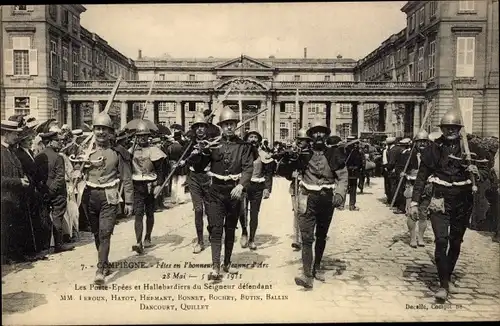 Ak Compiègne Oise, Feste der Jeanne d'Arc, Hellebardiere