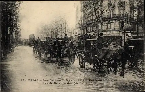 Ak Paris XII Reuilly, Boulevard Diderot, Die Seine-Überschwemmung von 1910, Gare de Lyon