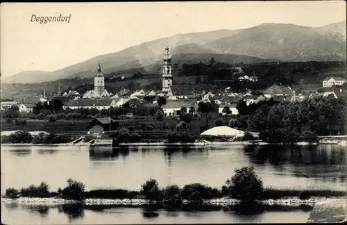 Ak Deggendorf im Bayerischen Wald Niederbayern, Gesamtansicht