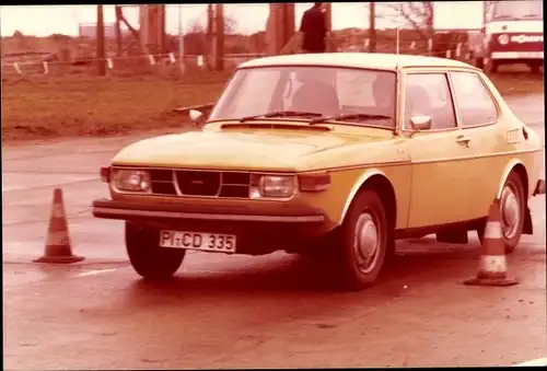 Foto Auto, Saab 99, KFZ Kennz. PI CD 335