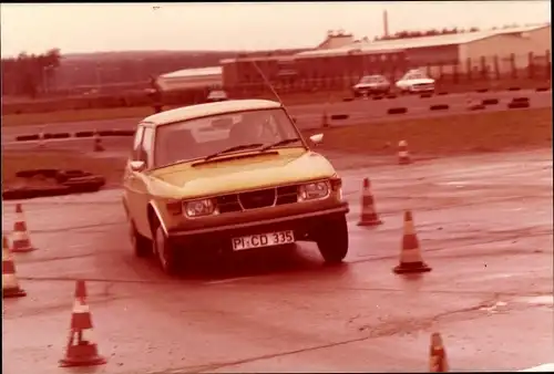 Foto Auto, Saab 99, KFZ Kennz. PI CD 335