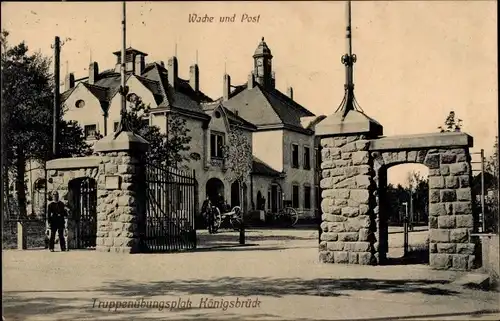 Ak Königsbrück in der Oberlausitz, Truppenübungsplatz, Eingang, Wache und Post