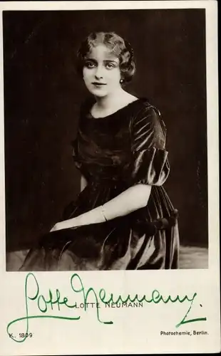 Ak Schauspielerin Lotte Neumann, Portrait, PH K 1809, Autogramm