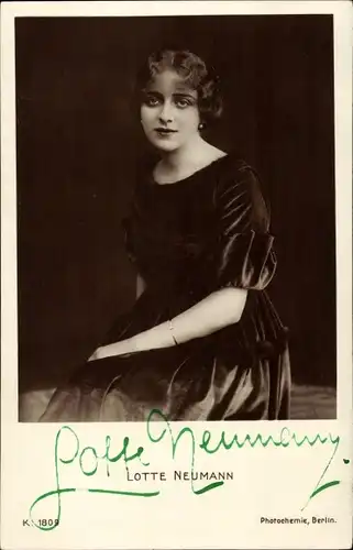 Ak Schauspielerin Lotte Neumann, Portrait, PH K 1809, Autogramm
