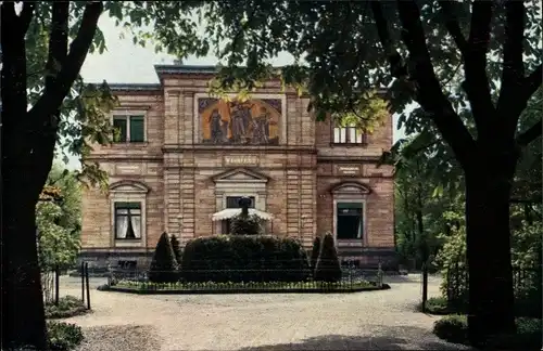 Ak Bayreuth in Oberfranken, Villa Wahnfried, Wagners Wohnhaus, Denkmal König Ludwig II