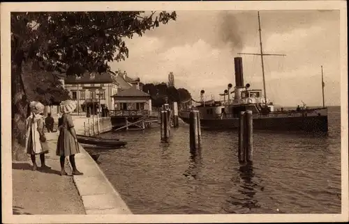 Ak Überlingen am Bodensee, Landungsplatz, Dampfer