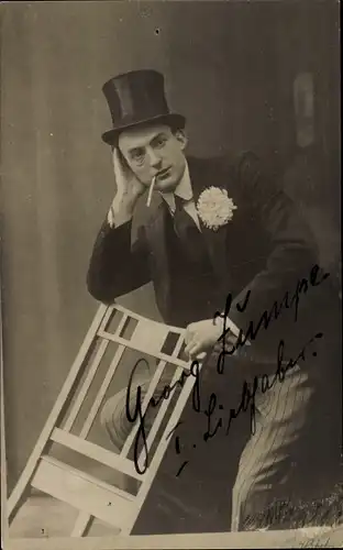 Foto Ak Schauspieler? Georg Zumpe, Portrait, Zigarette, Zylinder, Autogramm