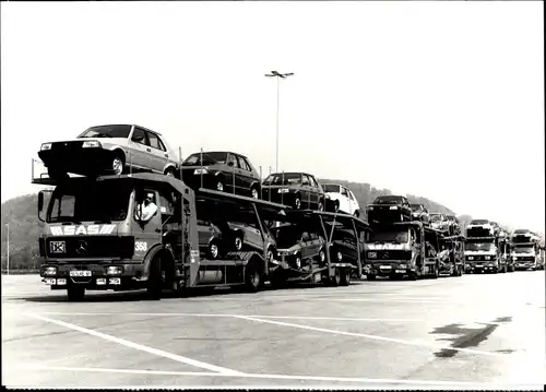 Foto Auto, SEAT Ronda, Autotransporter