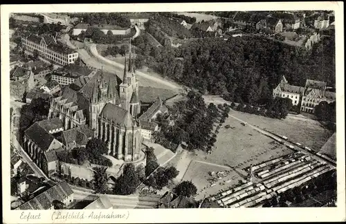 Ak Erfurt in Thüringen, Dom, Severikirche, Fliegeraufnahme