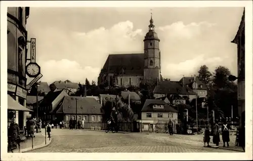 Ak Penig in Sachsen, Stadtkirche, Platz, Optiker-Geschäft