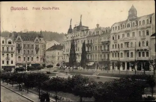 Ak Mariánské Lázně Marienbad Region Karlsbad, Franz Josefs-Platz