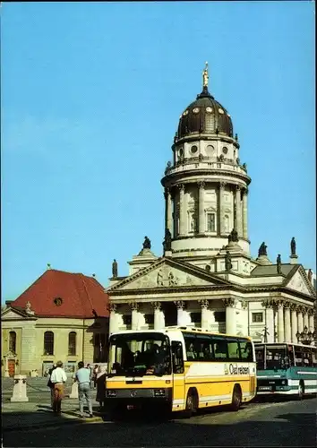 Ak Berlin Mitte, Französischer Dom, Platz der Akademie, Busse
