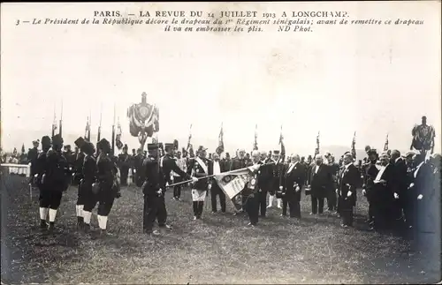 Ak Paris XVI, Longchamp, La Revue vom 14. Juli 1913, Präsident der Republik