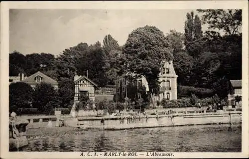 Ak Marly le Roi Yvelines, die Tränke